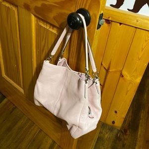 Coach Edie Pink Leather shoulder bag excellent condition.